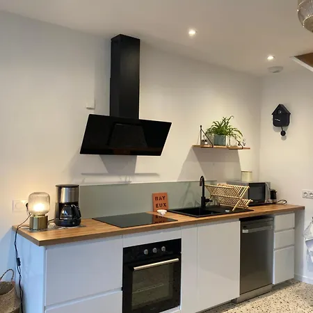 L Atelier De Leon Lägenhet *