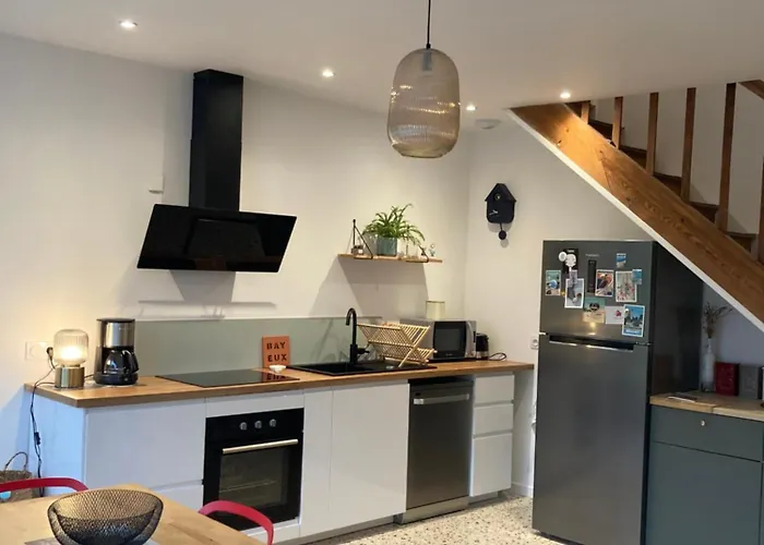 L Atelier De Leon דירה באיו